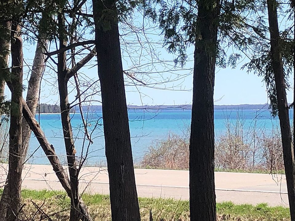 4584 S West Bay Shore Dr, Suttons Bay, MI 49682 Zillow