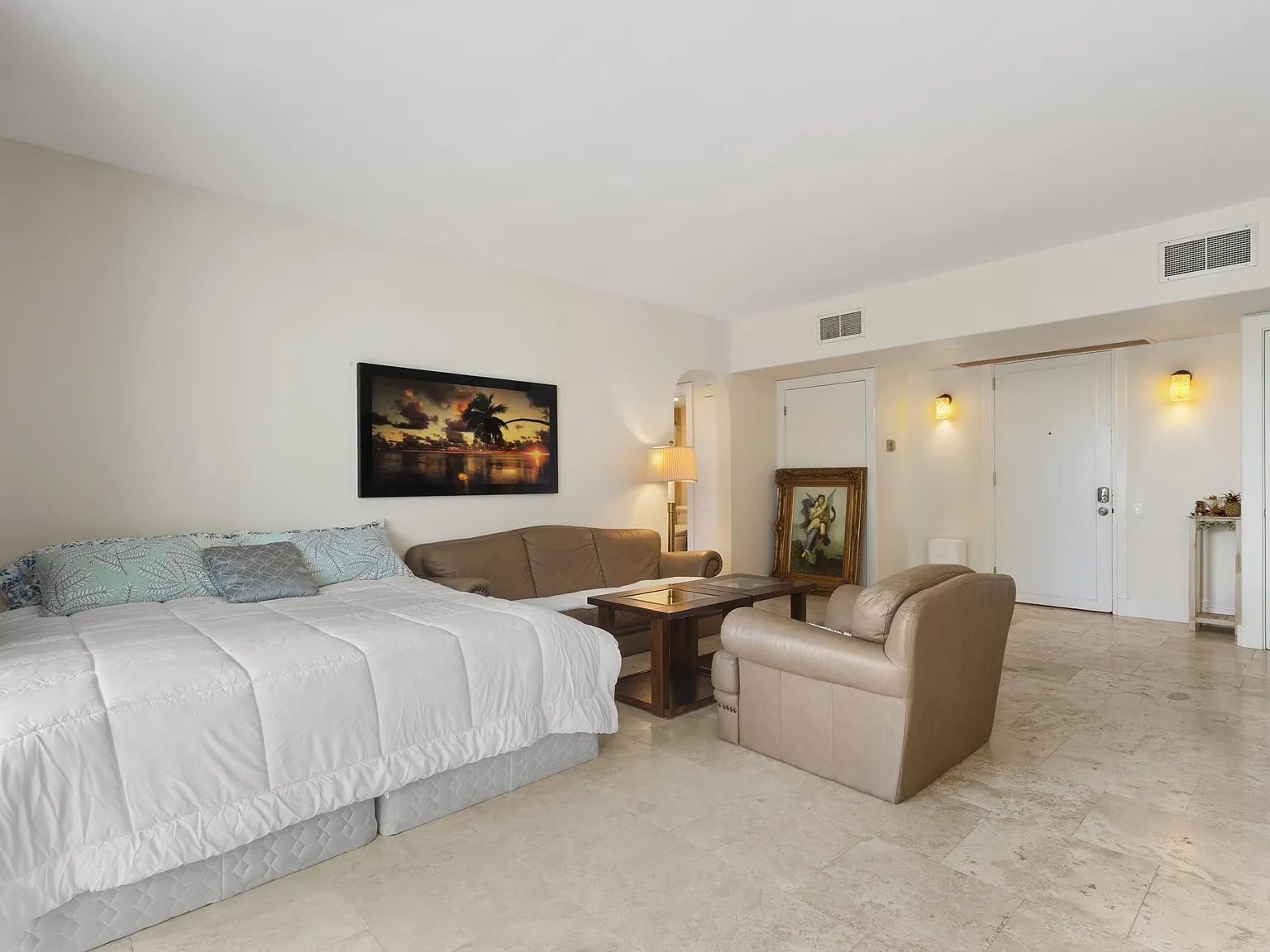2 bed, 1258 sqft, $6,000 — Photo 3