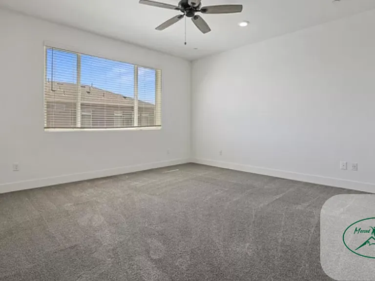 2346 Vaca Way — Photo 37