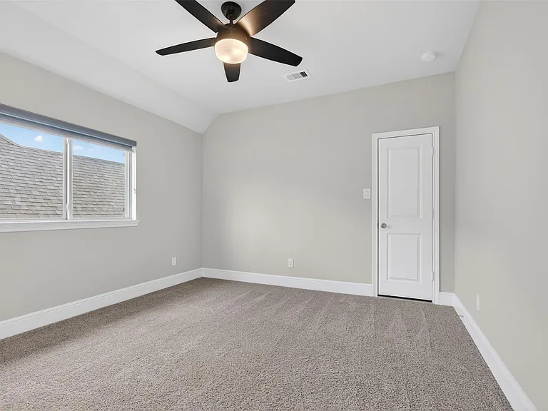3123 Lantana Trl — Photo 32