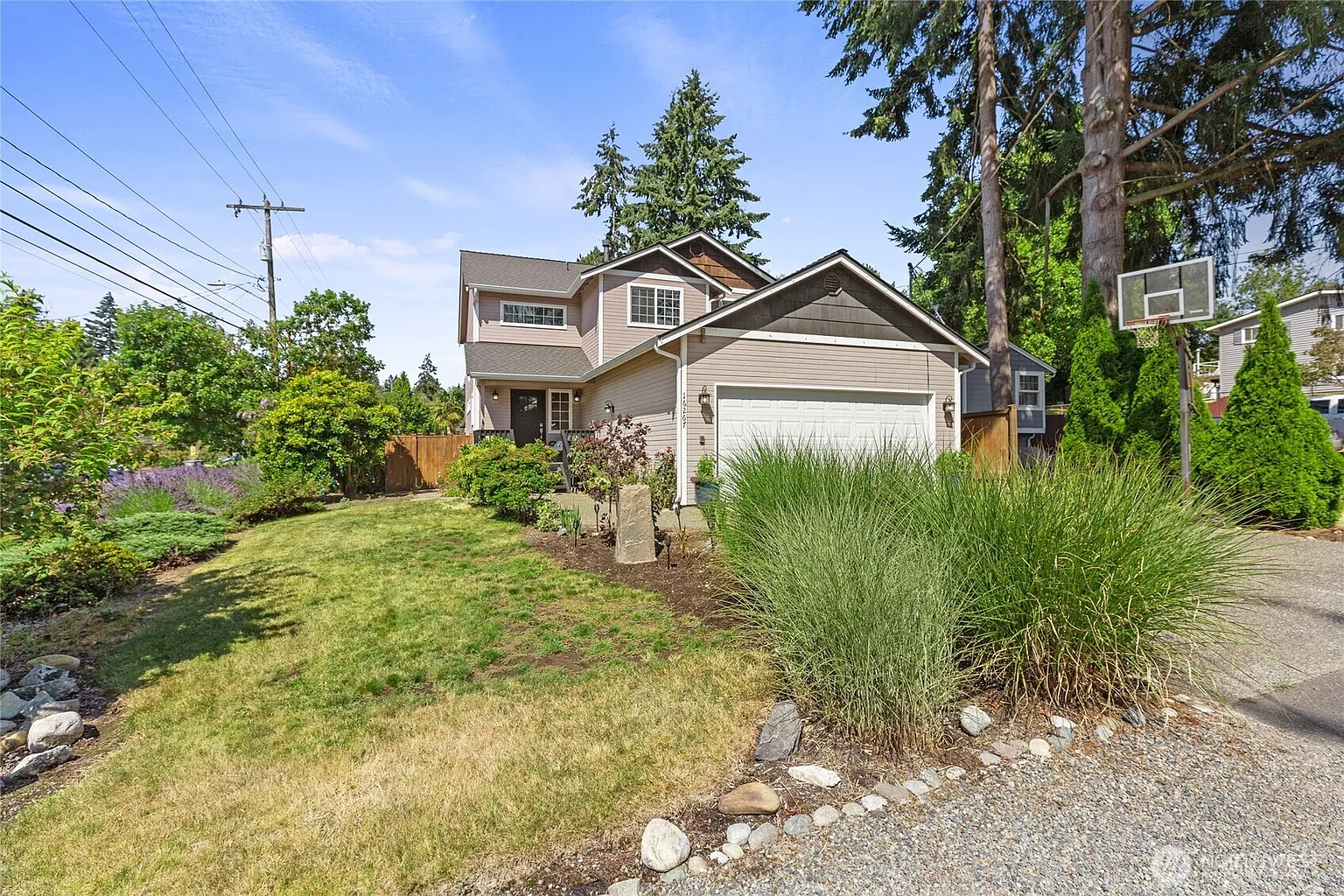 16267 16th Avenue SW photo 1