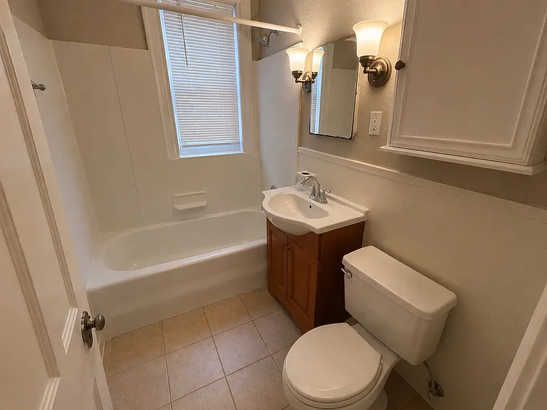 7551 - 7555 Byron PL — Photo 11