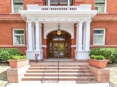 836 E 17th Avenue  Unit 2d, Denver, CO, 80218