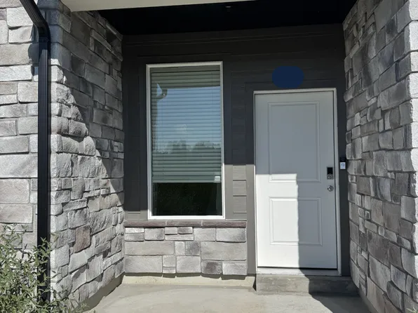 541 100th S, Providence, UT 84332