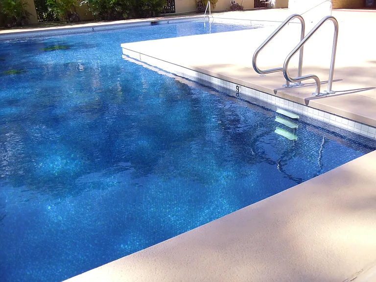 The Pool does not use chlorine but healthy, mild, salt water.