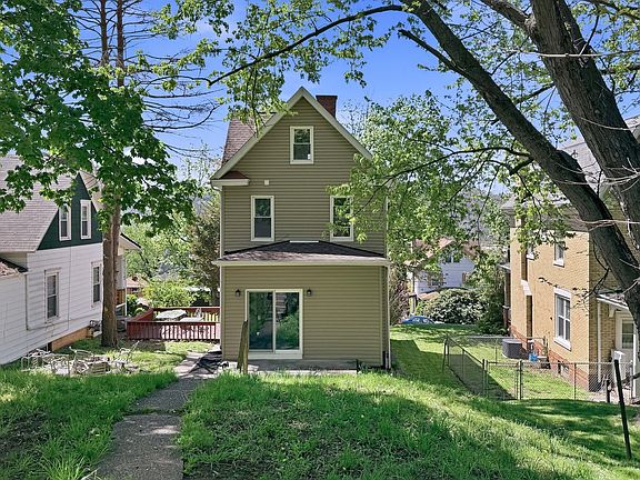 2nd image of 332 Elm Rd