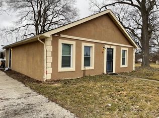 31 W Kennett Rd, Pontiac, MI 48340