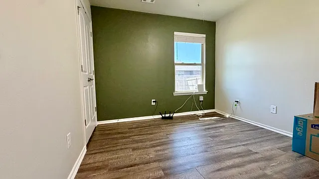 1109 Hickory Creek Dr — Photo 14