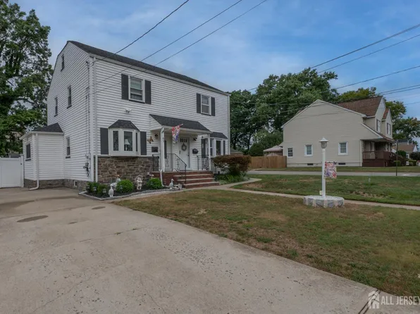 65 Gordon Ave, Fords, NJ 08863