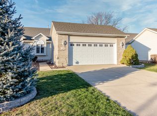 9 Sweetbriar Pl, Plano, IL 60545