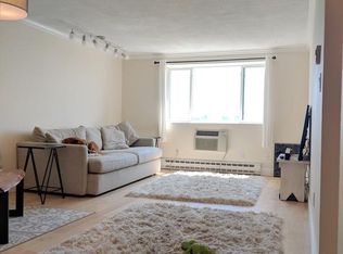 90 Beacon St #77, Somerville, MA 02143