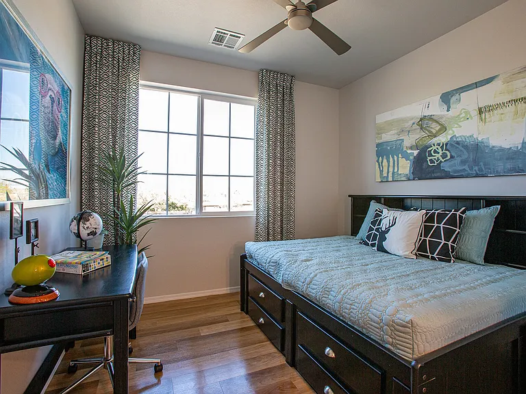San Stefano Townhomes — Photo 20