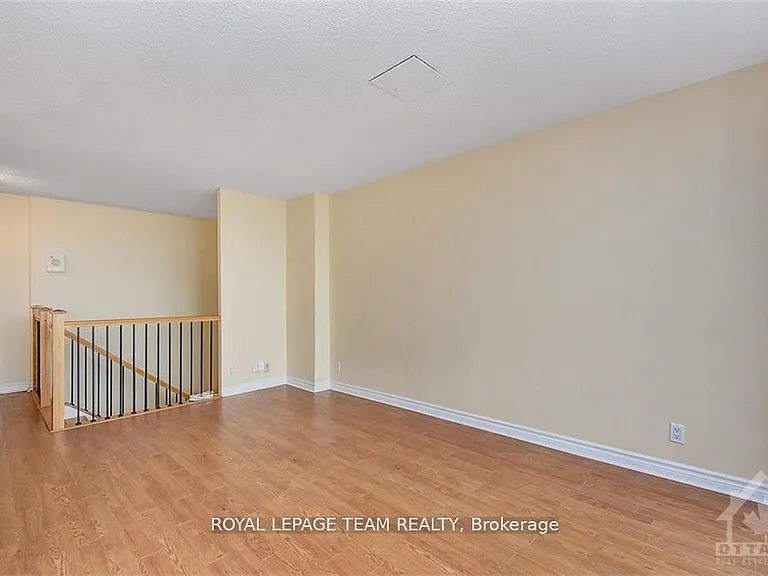 515 Saint Laurent Blvd #644 — Photo 13