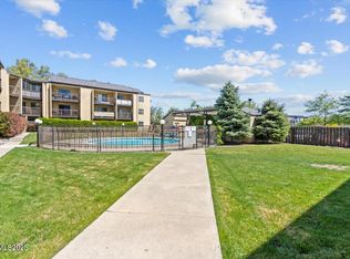 2450 Lymbery St APT 230, Reno, NV 89509