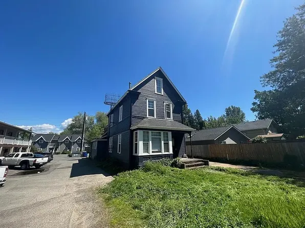 1628 Lincoln St, Bellingham, WA 98229