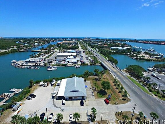 3rd image of 177 N Causeway