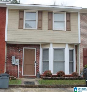 5073 Falling Creek Ln, Birmingham, AL, 35235