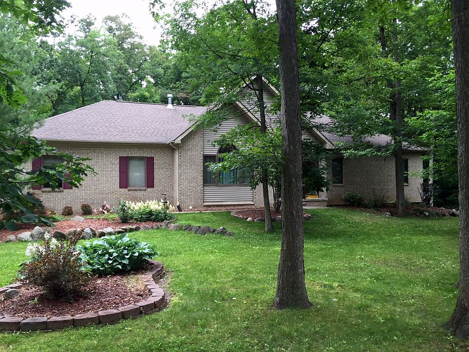 1st image of 1101 Crystal Wood Dr