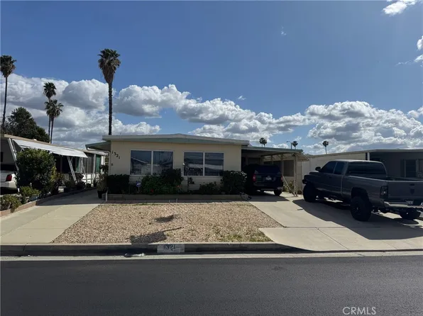 1321 W Johnston Ave, Hemet, CA 92543