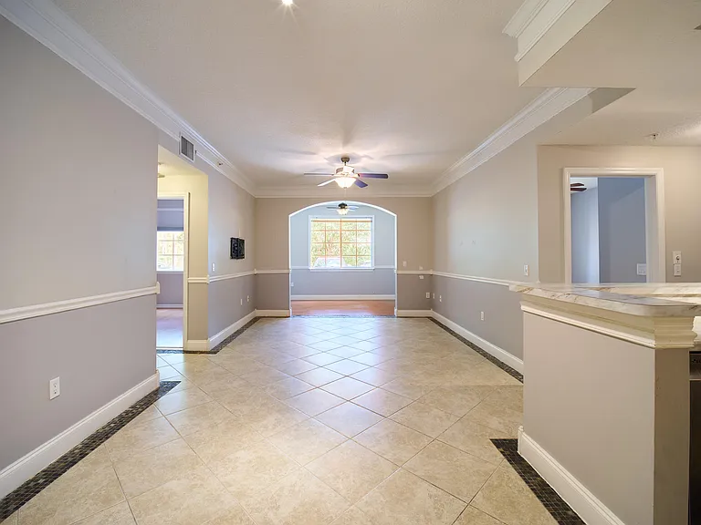 6101 Myrtlewood Cir W — Photo 4
