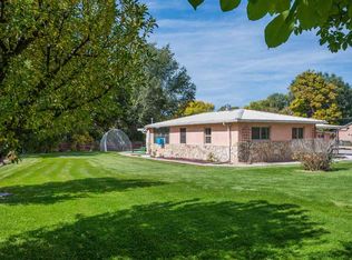 714 S McCurdy Rd, Espanola, NM 87532