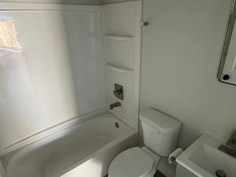 1702 N Funston Ave — Photo 14