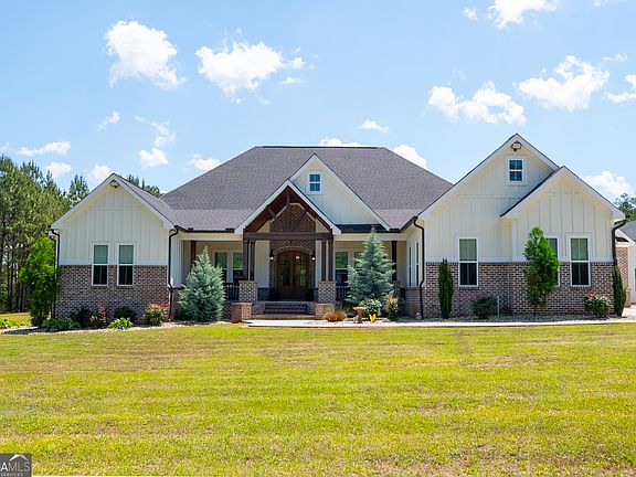 2nd image of 5888 Cobbham Rd
