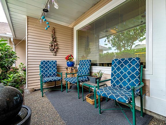 3rd image of 11965 84a Ave #10