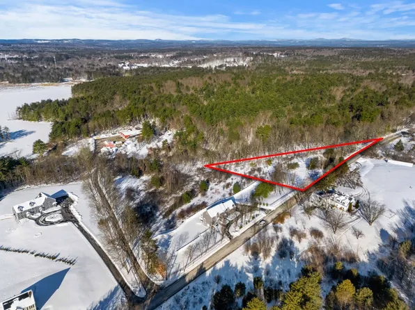 5 W Townsend Rd, Shirley, MA 01464