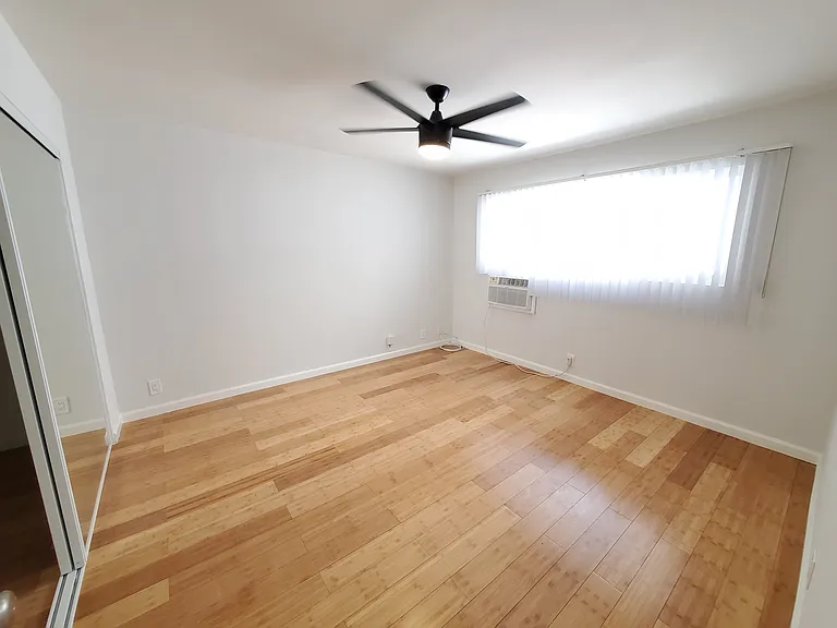 8529 Saturn St #4 — Photo 8
