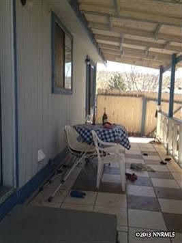 5th image of 395 Summerhill Dr
