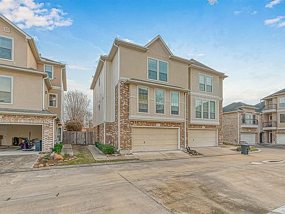 2nd image of 7816 Stoneyway Dr