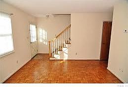 2nd image of 1002 Willow Dr APT 76