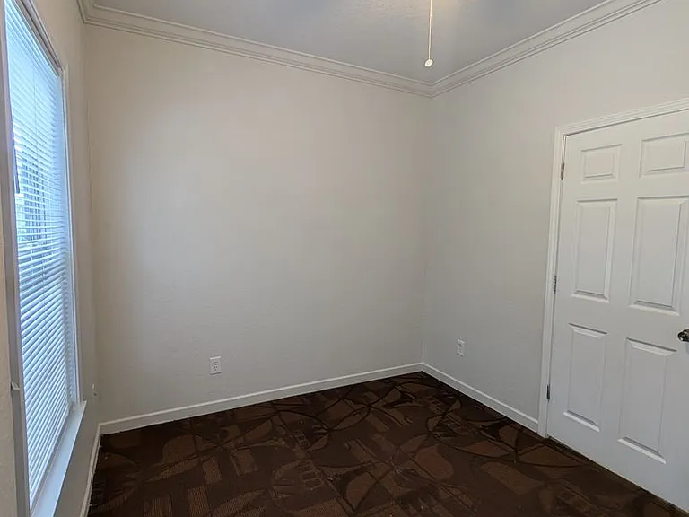114 Cedar St — Photo 13
