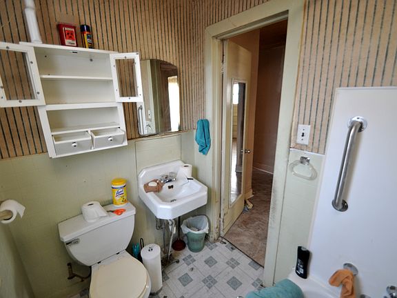 5th image of this home