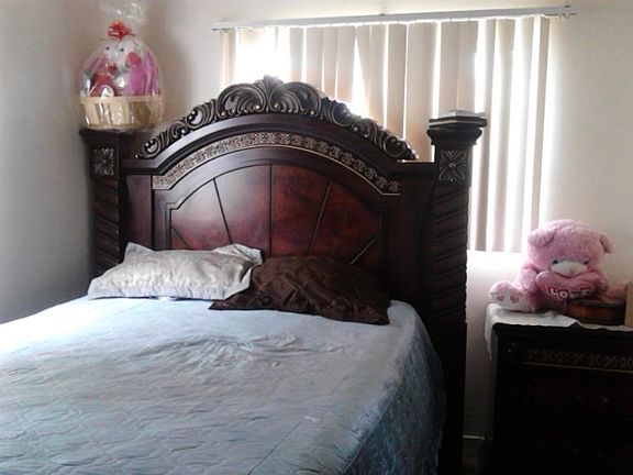 2nd image of 4150 NE 1st Ter