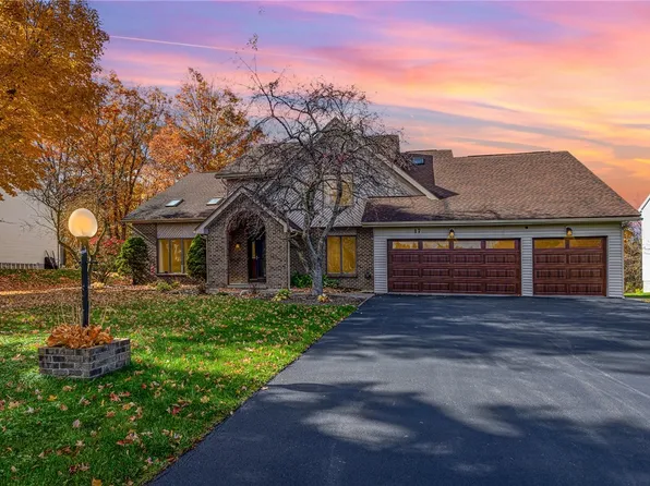 17 Valerie Trl, Spencerport, NY 14559