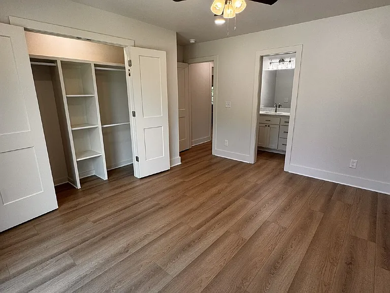 14919 Dutchmans Dr — Photo 10