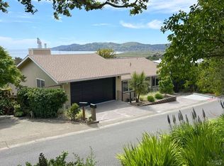 172 Via La Cumbre, Kentfield, CA 94904