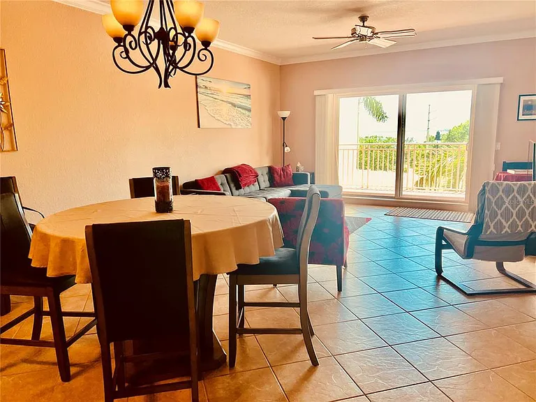 1188 N Tamiami Trl #403 — Photo 5