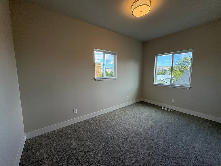 1075 Red Apple Rd #B6 — Photo 15