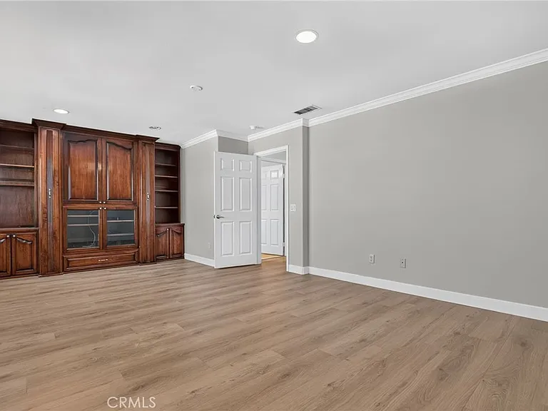 11217 Ravenna Ln — Photo 50