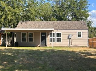 120 Marina View Ct, Weatherford, TX 76087