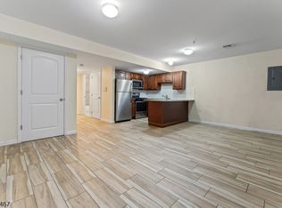 453-455 Washington St #1, Newark, NJ 07102