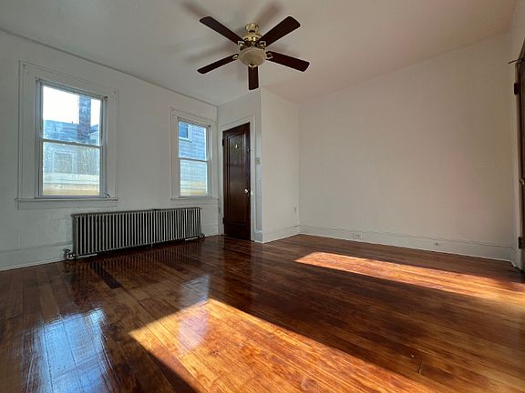 2nd image of 44 E Bacon St #2L