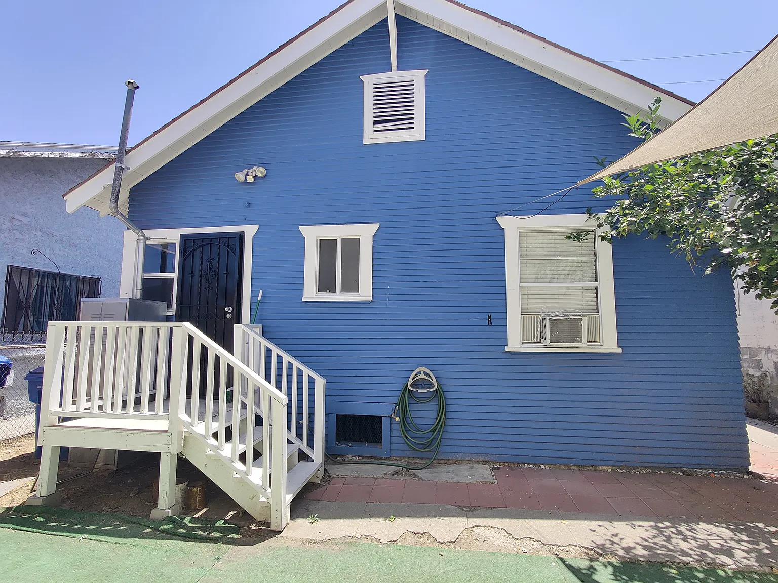 511 N State St — Photo 3