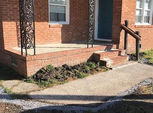 575 S 7th St, Aurora, NC 27806