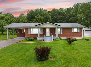 279 Hatton Creek Rd, Stanton, KY 40380