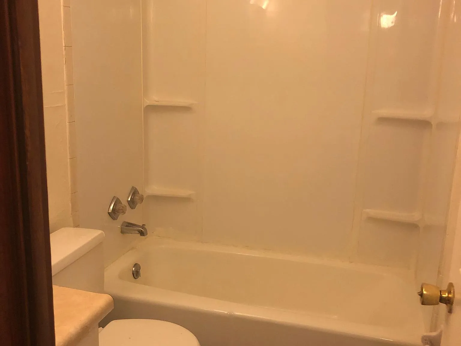 2 bed, 900 sqft, $695 — Photo 4