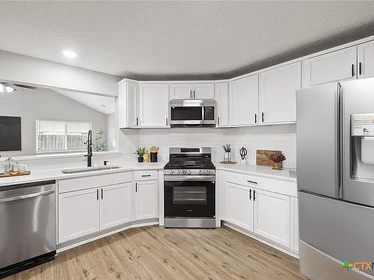 804 Antelope Trl — Photo 15